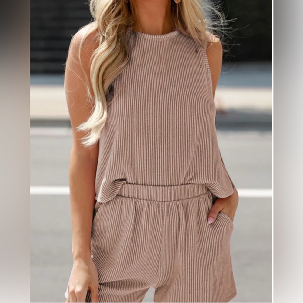 Smoke Gray Corded Sleeveless Top and Pocketed Shorts set